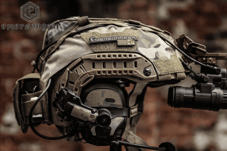 Emersongear Fast SF Super High Cut Helmet EM9695TANLXL taktički šlem u TAN boji sa NVG nosačem i bočnim šinama Prva Linija Srbija 1