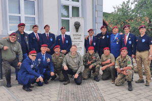 #putovanje u slovačku i svecano_potpisivanje_memoranduma_o_partnerstvu_i_saradnji_slovackih_i_srpskih_padobranaca_prva_linija 3#